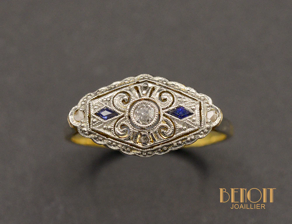 Bague Art Déco Losange Diamants et Saphirs - Image 2