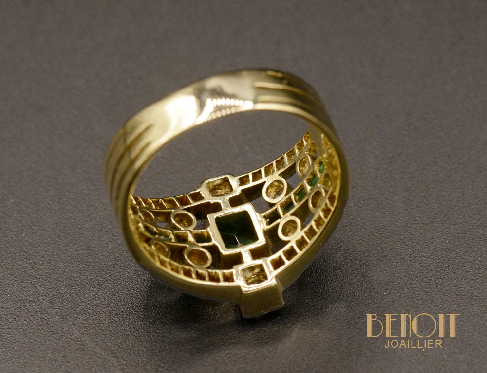 Bague Bandeau Émeraudes et Diamants - Image 5