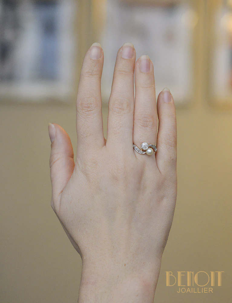 Bague  Toi et Moi Diamant et Perle - Image 5