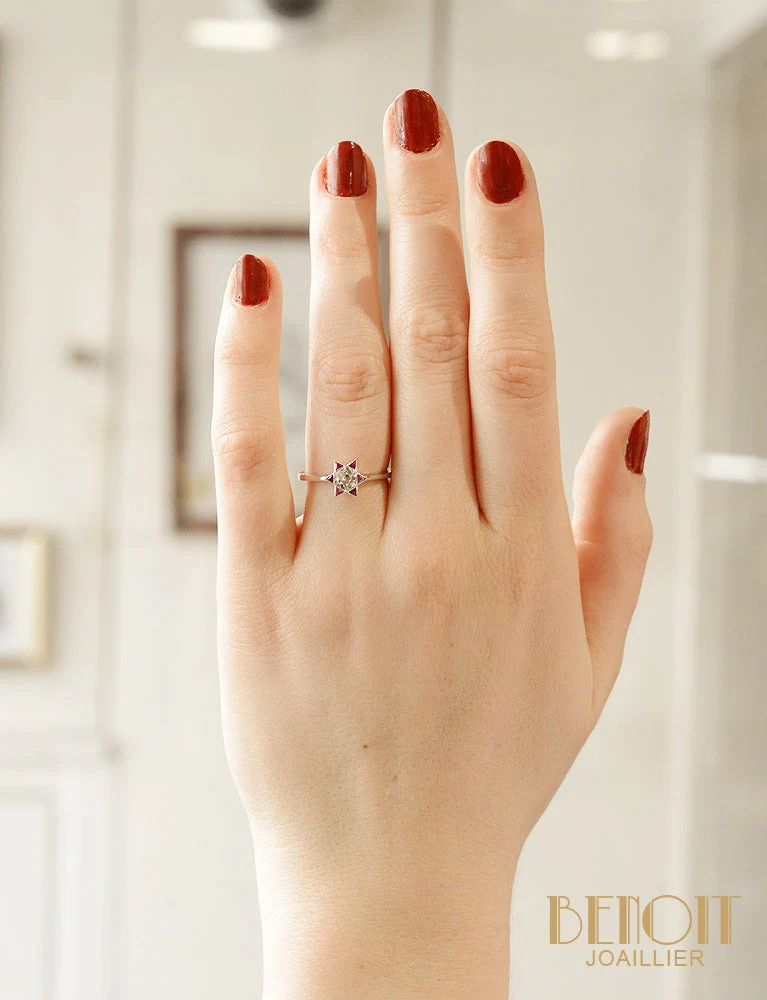Bague solitaire Art Déco diamant et rubis - Image 5