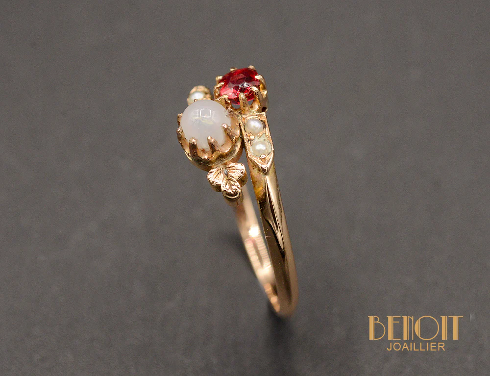 Bague Ancienne Or Rose Toi et Moi rubis et Pierre de Lune - Image 3