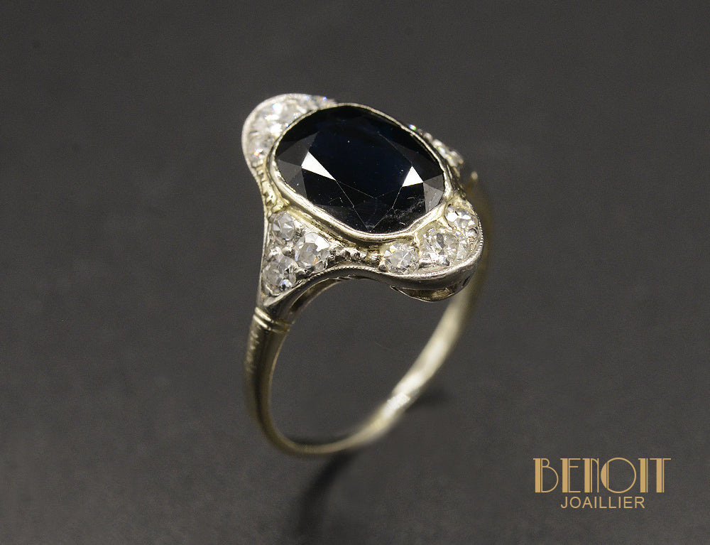 Bague Art Déco Saphir Ovale Diamants