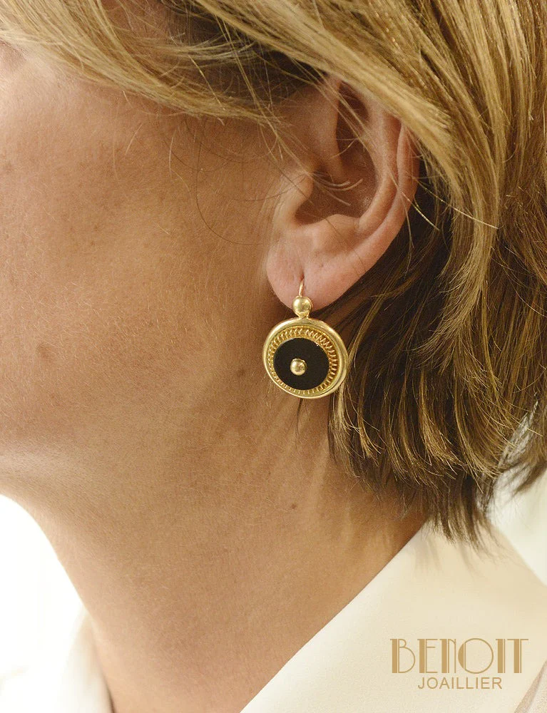 Boucles d'Oreilles Dormeuses en Or jaune et Onyx - Image 3
