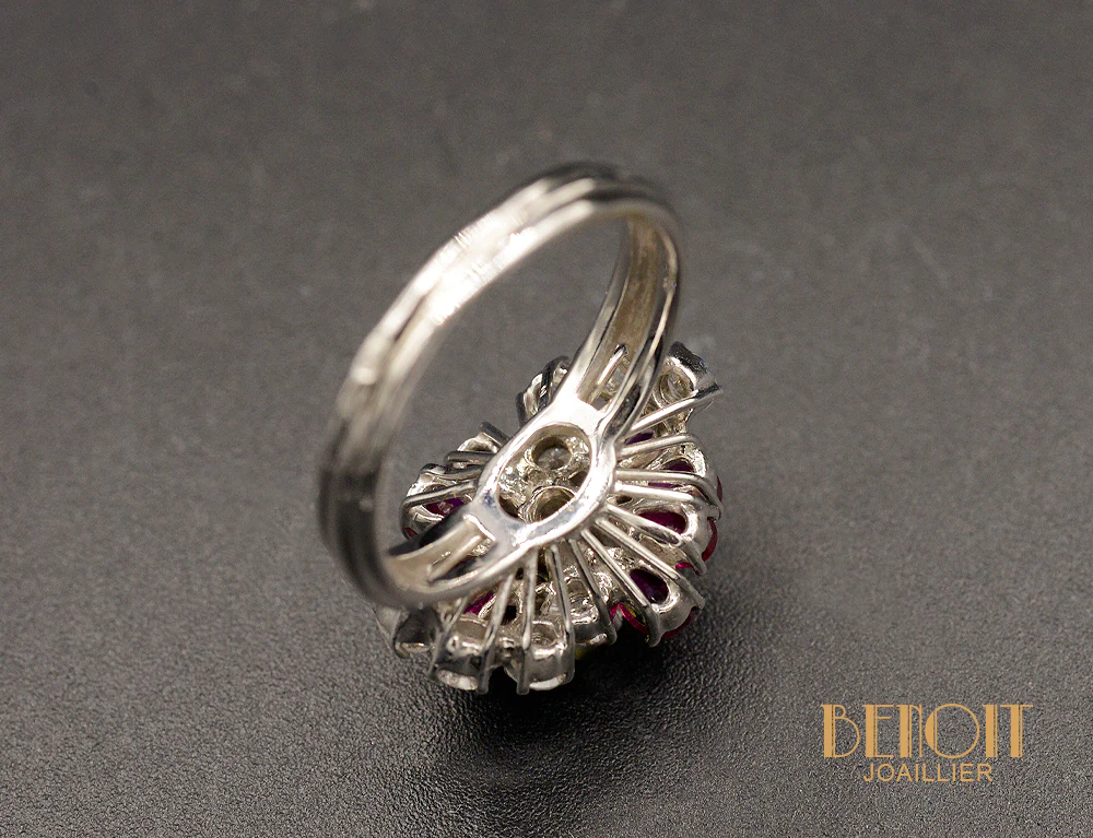 Bague Cocktail Rubis et Diamants - Image 4