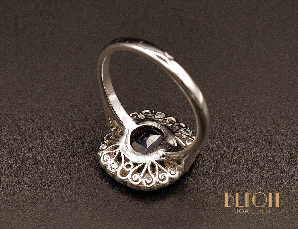 Bague Saphir Coussin Diamants - Image 5