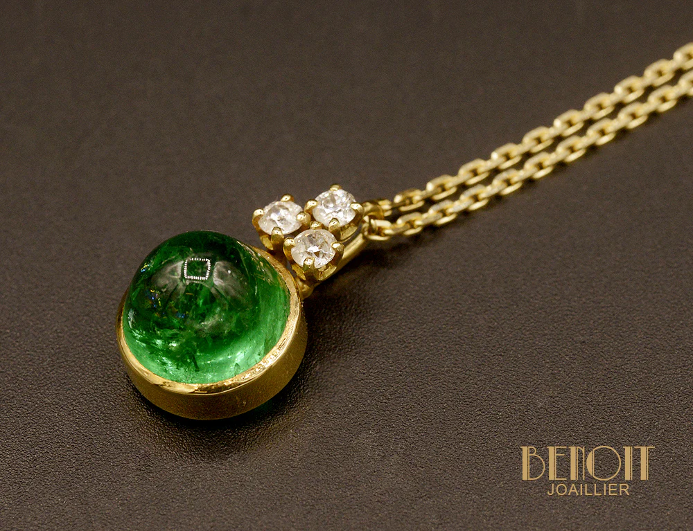 Pendentif Emeraude Cabochon - Image 2