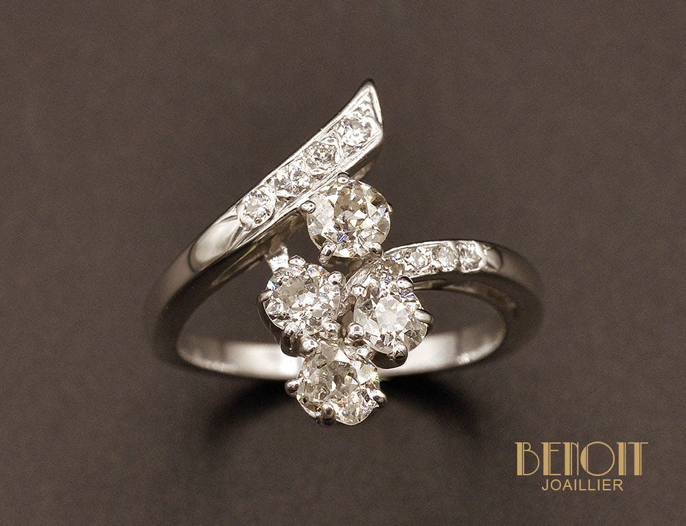 Bague Asymétrique Or Blanc et Diamants - Image 2