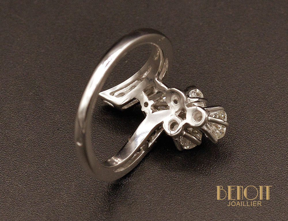 Bague Asymétrique Or Blanc et Diamants - Image 4