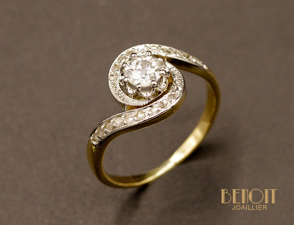 Bague Tourbillon Diamants