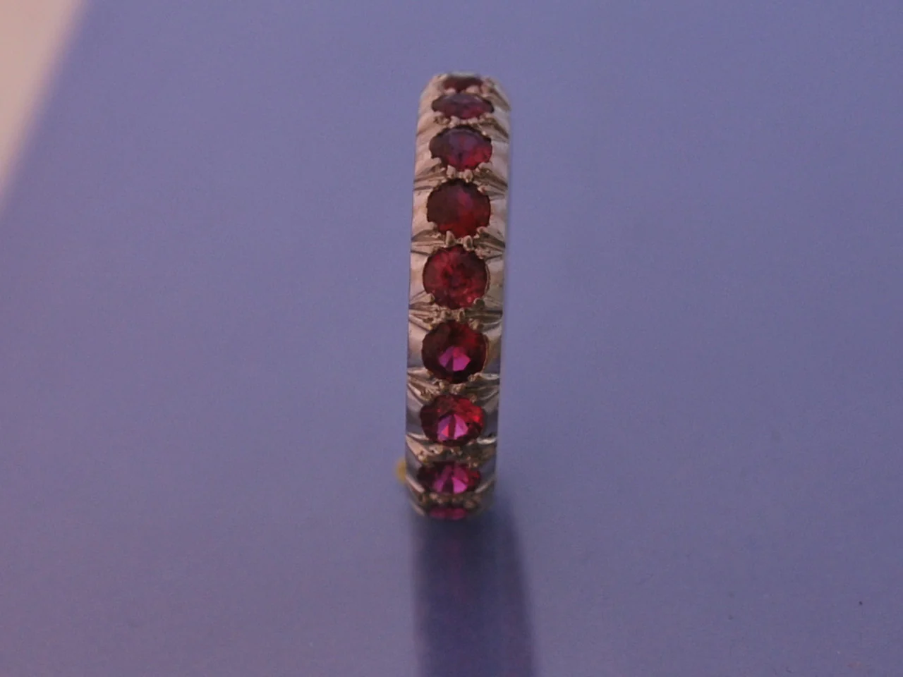 Alliance rubis en platine - Image 3