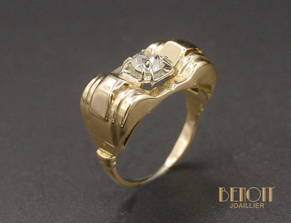 Bague 1935 Or Rose et Diamant