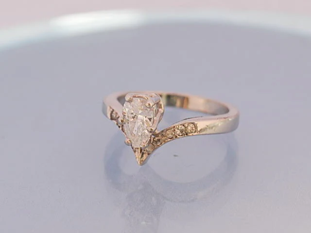 Bague 1940 or diamants et poire - Image 3