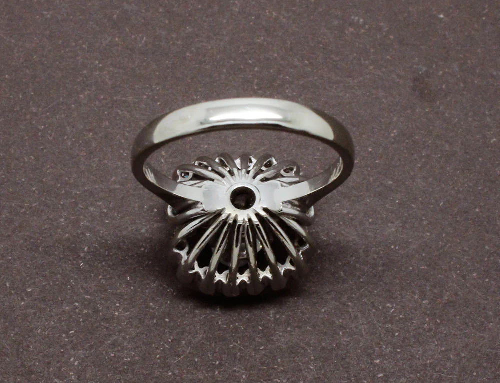 Bague 1950 Or Blanc et Diamants - Image 6