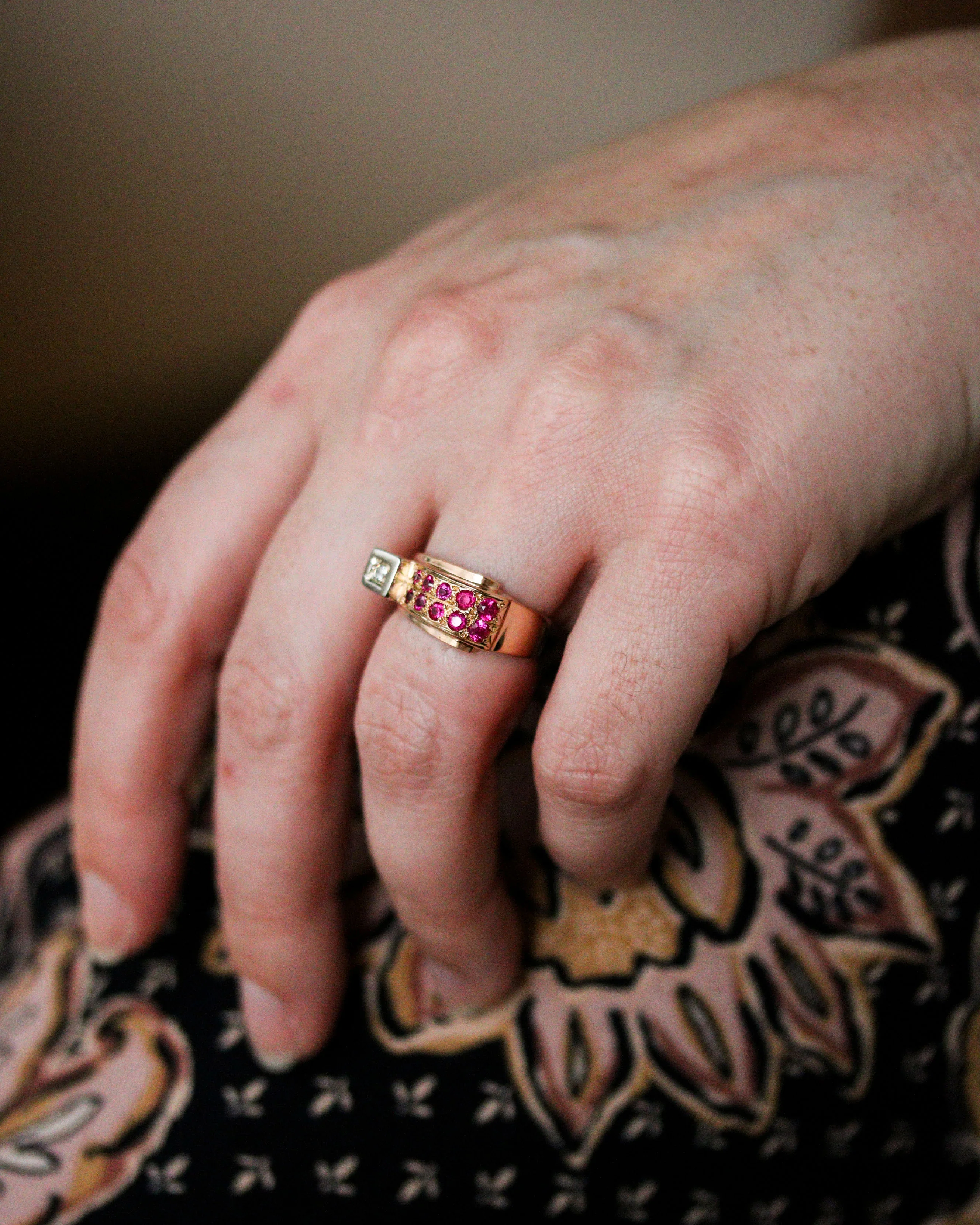 Bague de Style Tank Or Rose Diamant Rubis Verneuil - Image 2