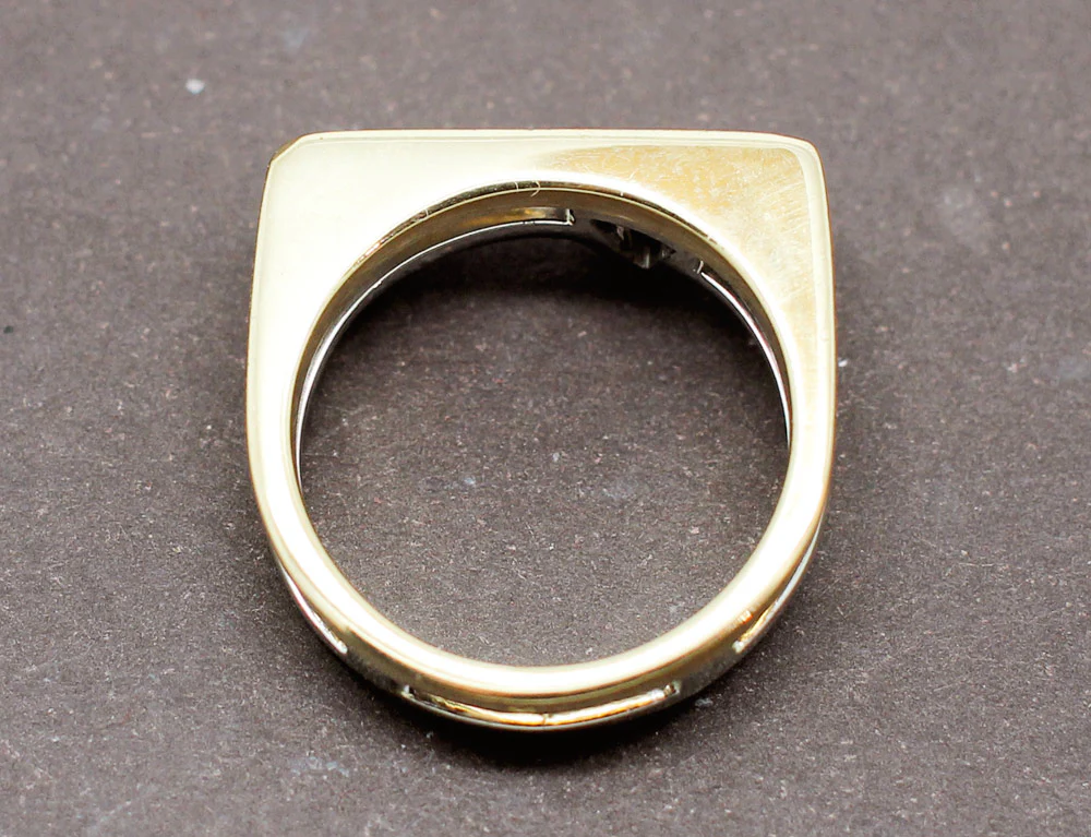 Bague 2 Ors Diamant Triangle - Image 6
