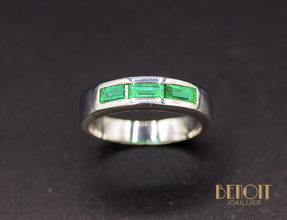 Bague 3 Emeraudes - Image 2