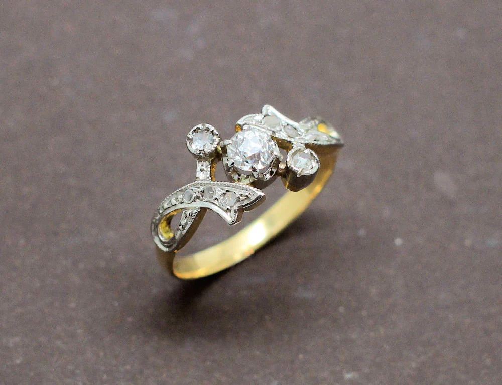 Bague Ancienne Diamants