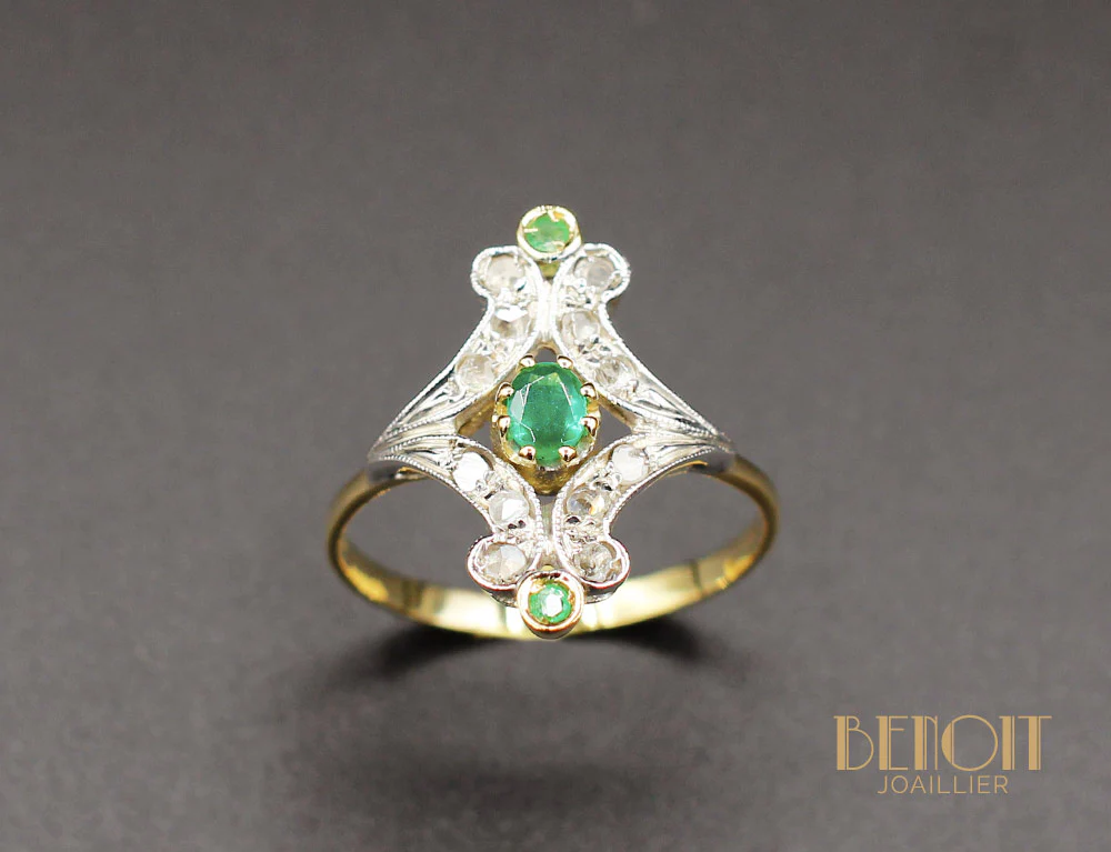 Bague Ancienne Emeraudes Diamants - Image 2