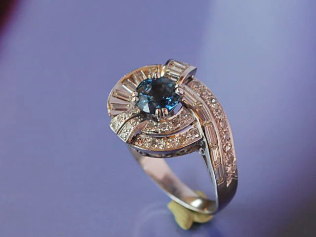 Bague art déco diamants saphir et or - Image 4