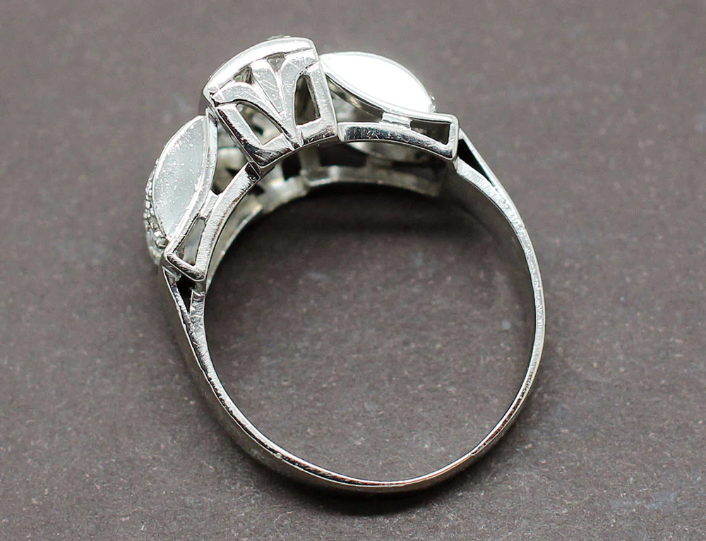 Bague Art Déco Diamants Platine - Image 4