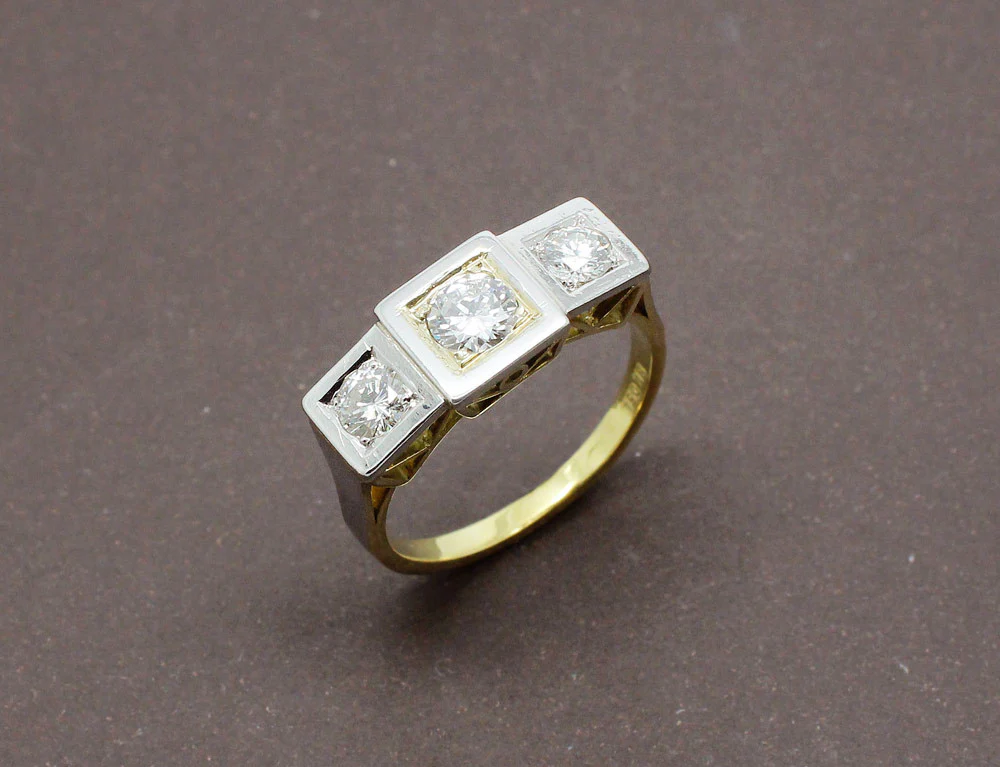 Bague Art Déco Diamants