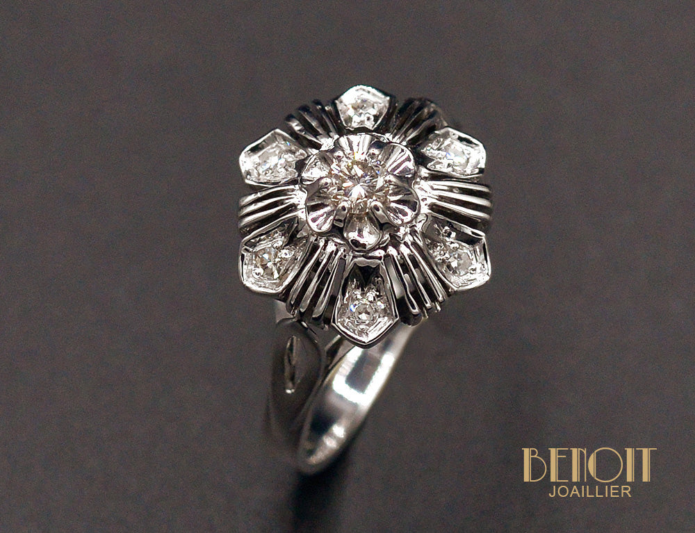 Bague Art Déco Diamants et Or Blanc