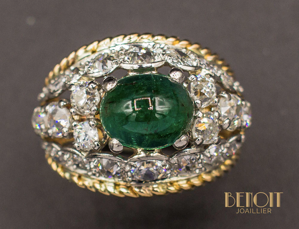 Bague Art Déco Dôme Emeraude et Diamants - Image 3