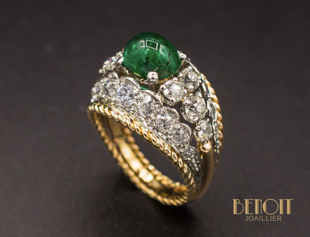 Bague Art Déco Dôme Emeraude et Diamants - Image 4