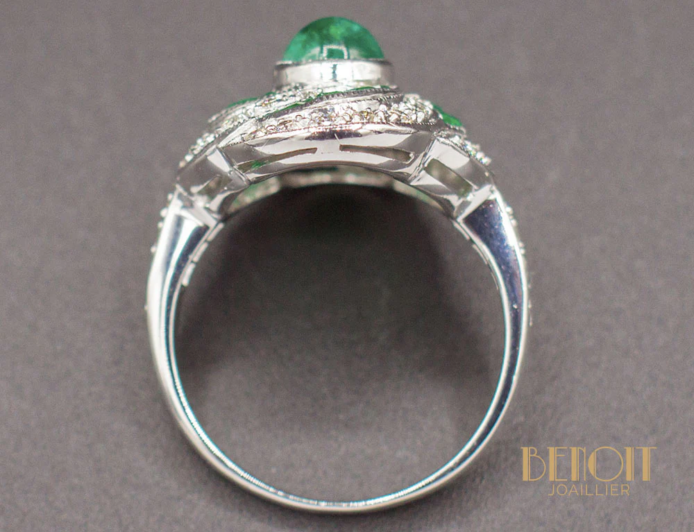 Bague Art Déco Emeraudes Diamants - Image 6