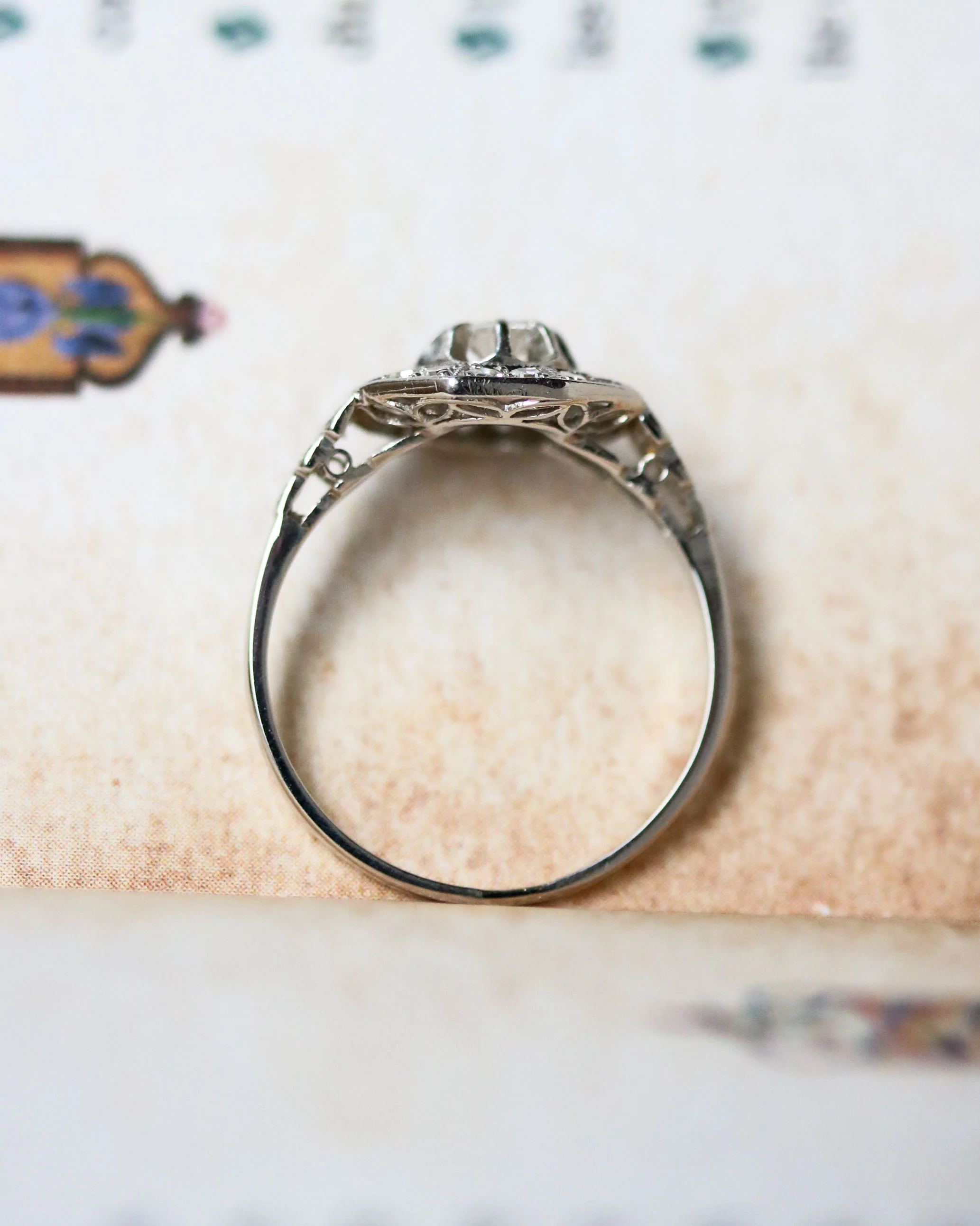 Bague Art Déco Octogonale Platine et Diamants - Image 3