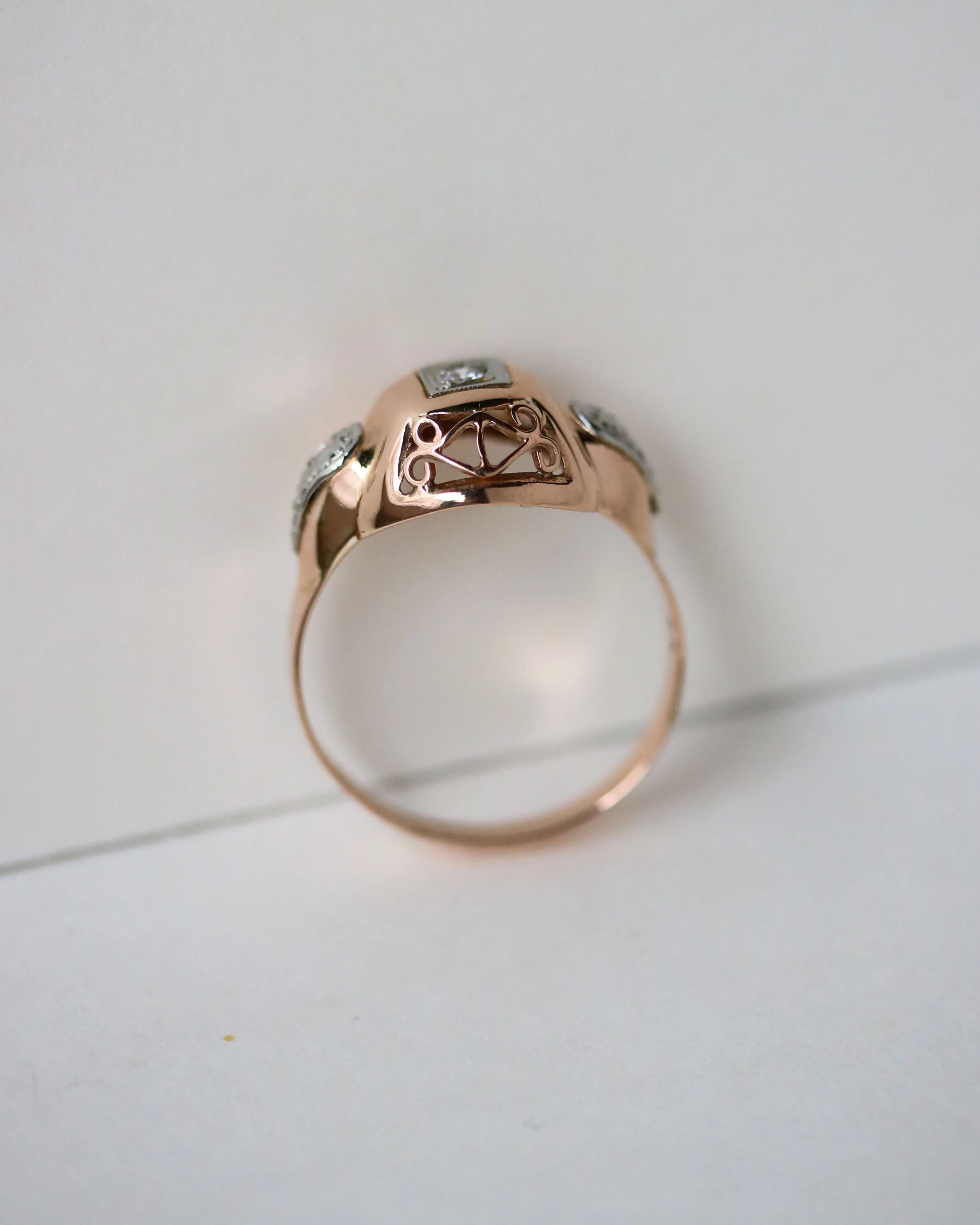 Bague Art Déco Or Rose et Blanc Diamant - Image 6
