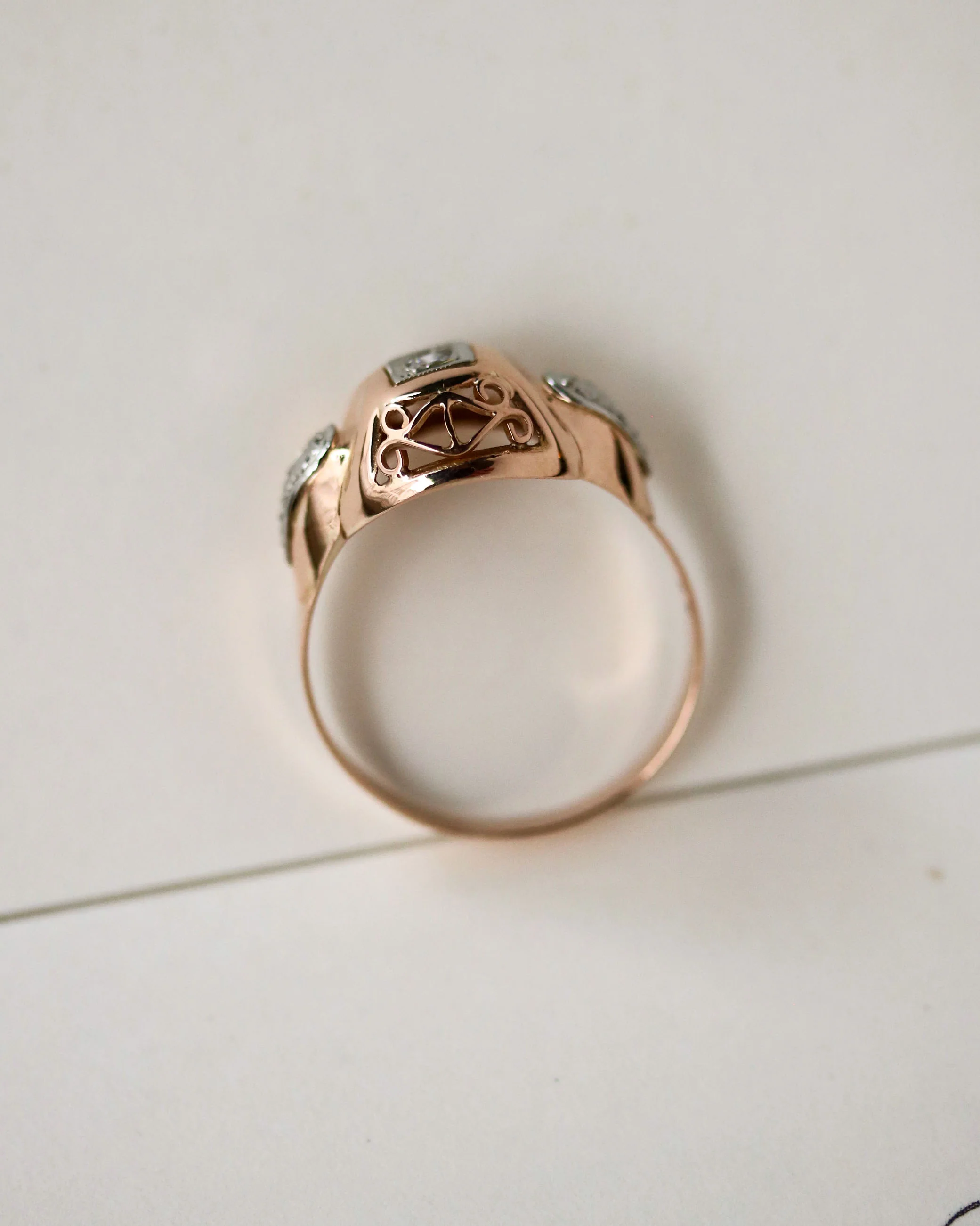 Bague Art Déco Or Rose et Blanc Diamant - Image 8
