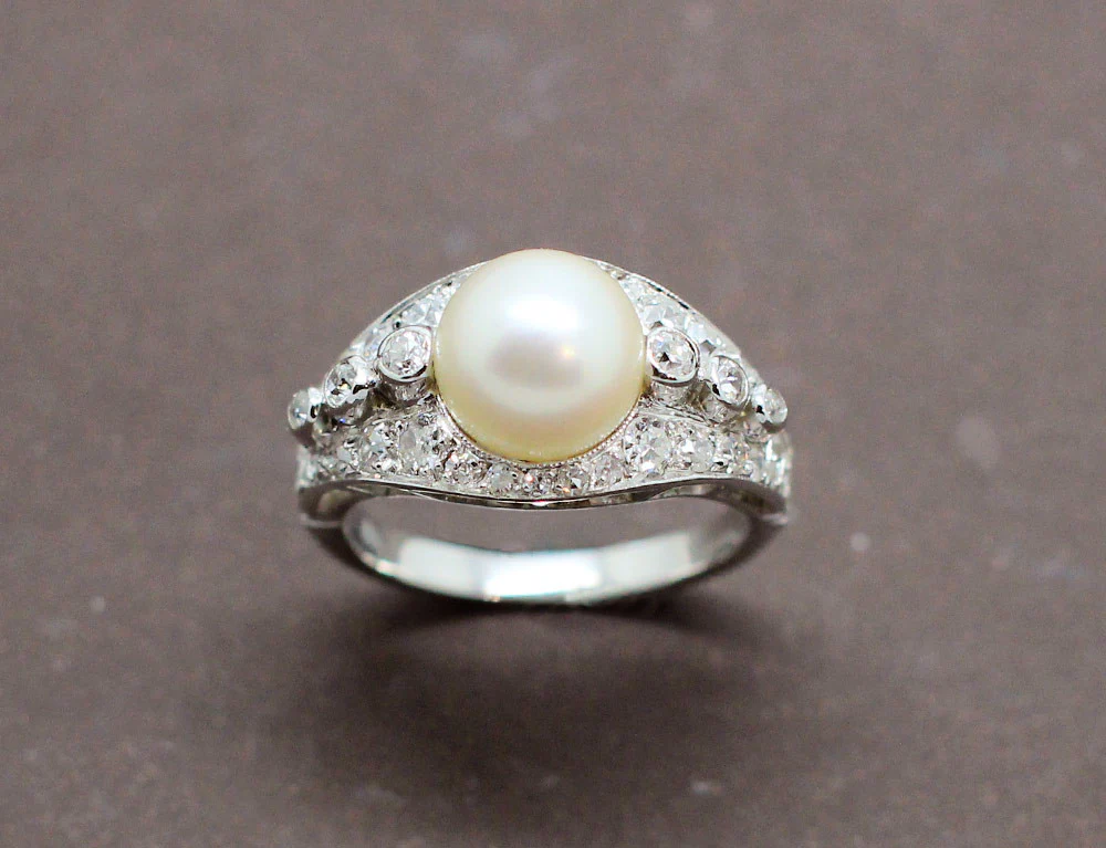 Bague Art Déco Perle et Diamants - Image 2