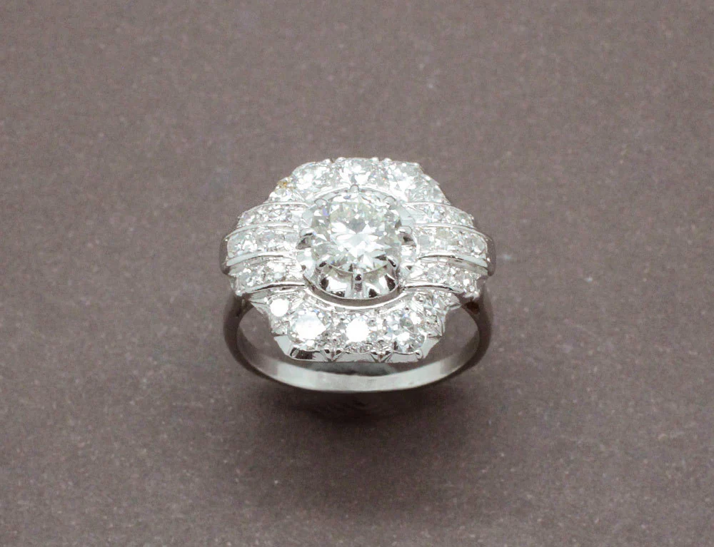 Bague Art Déco Platine et Diamants - Image 2