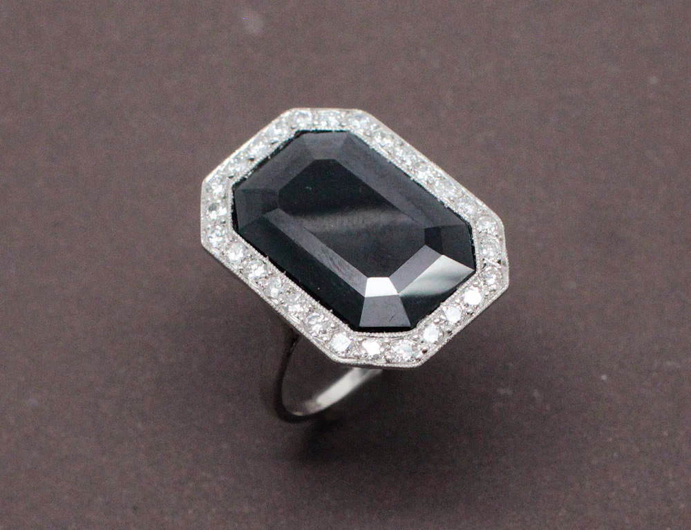 Bague Art Déco Saphir Diamants