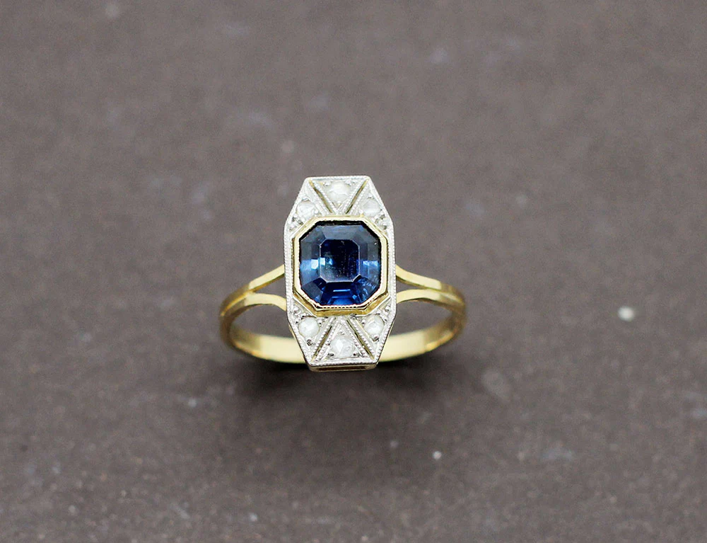 Bague Art Déco Saphir Diamants - Image 2