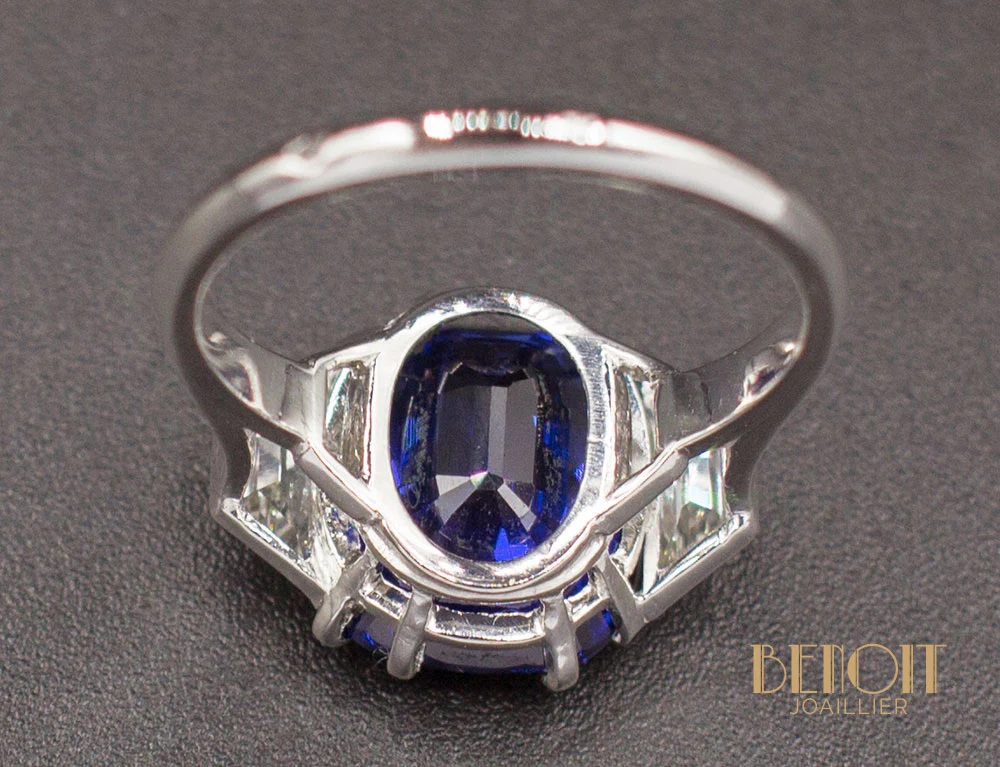 Bague Art Déco Saphir Diamants - Image 7