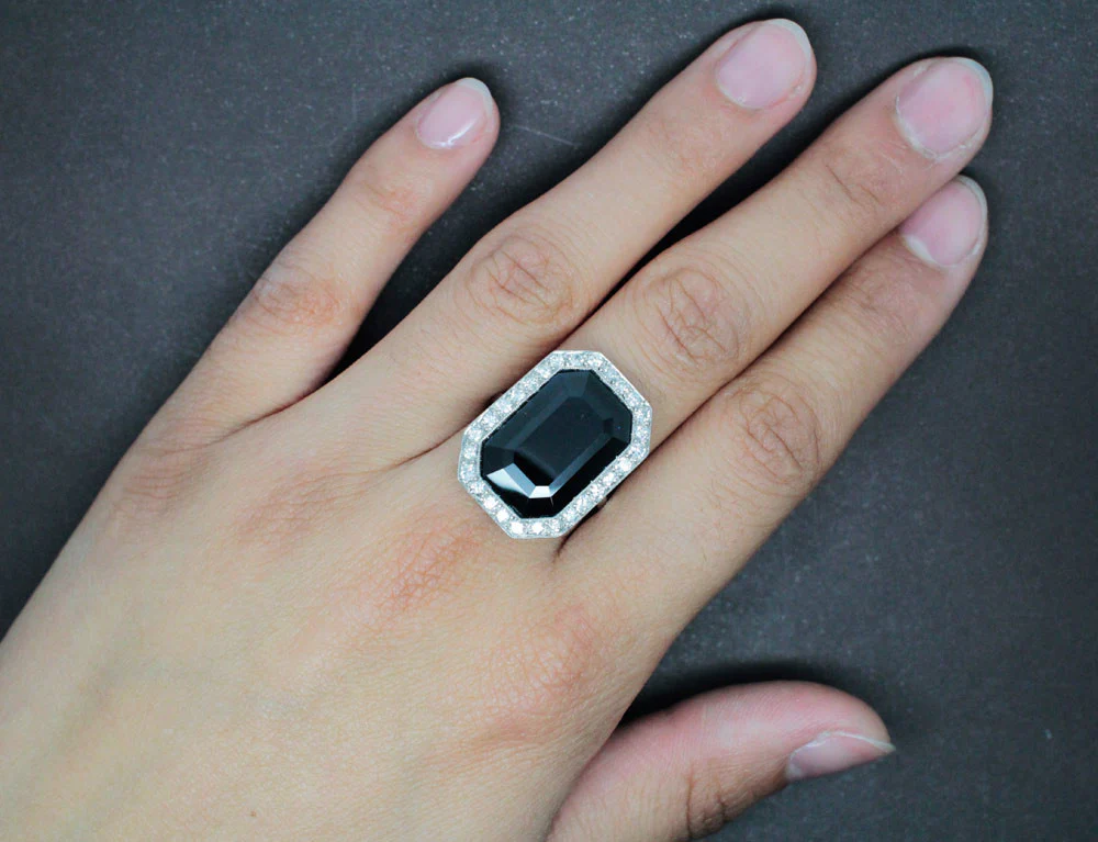 Bague Art Déco Saphir Diamants - Image 4