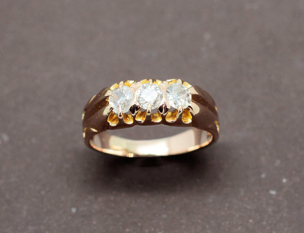 Bague Art Nouveau 3 Diamants - Image 2