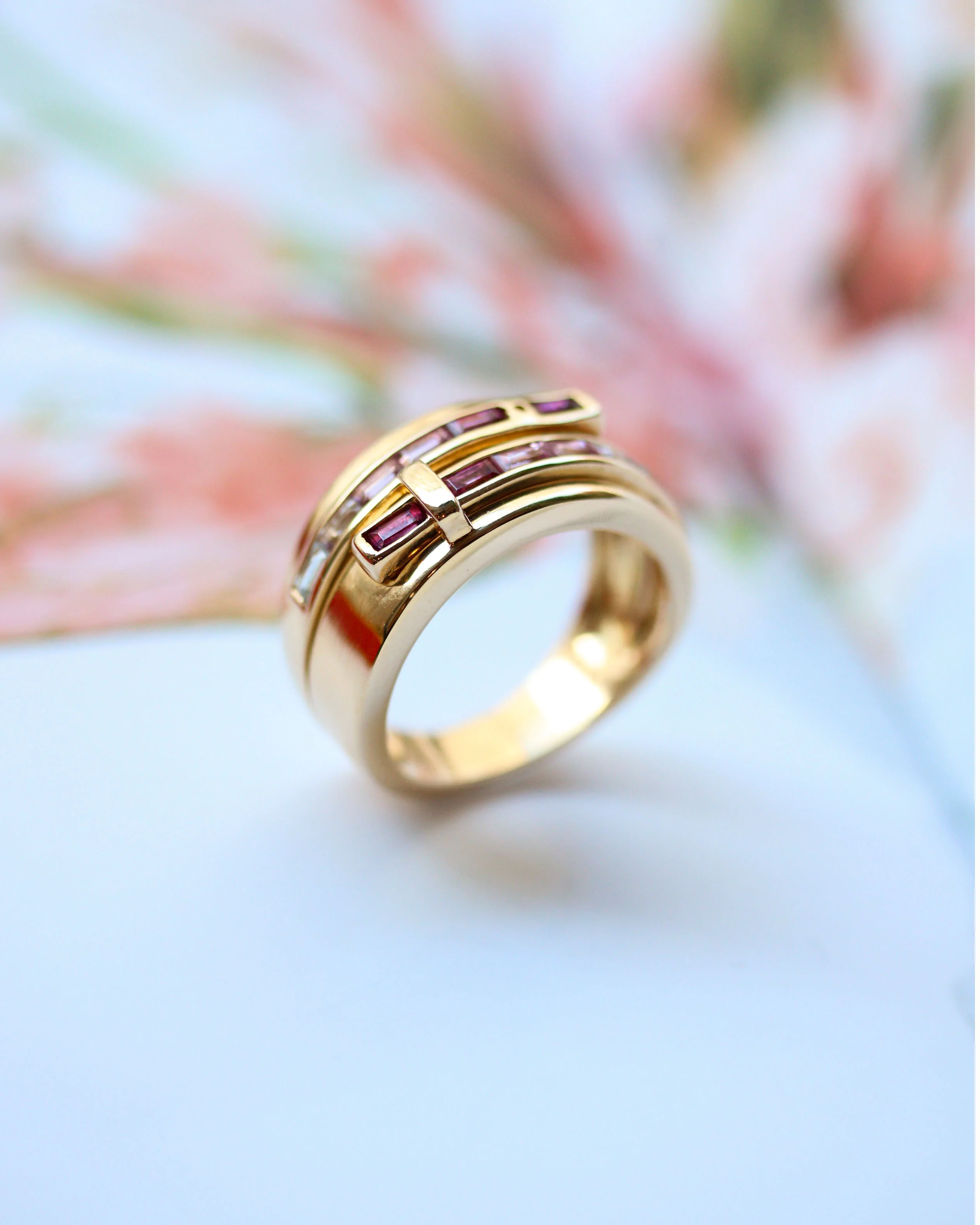 Bague Bandeau "Ceinture" Signée Guy Laroche Or et Tourmaline Rose - Image 4
