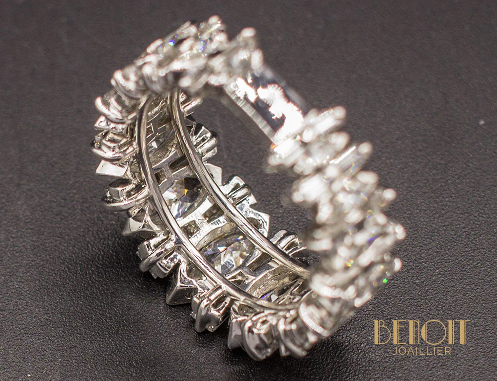 Bague Bandeau Diamants Navette - Image 6