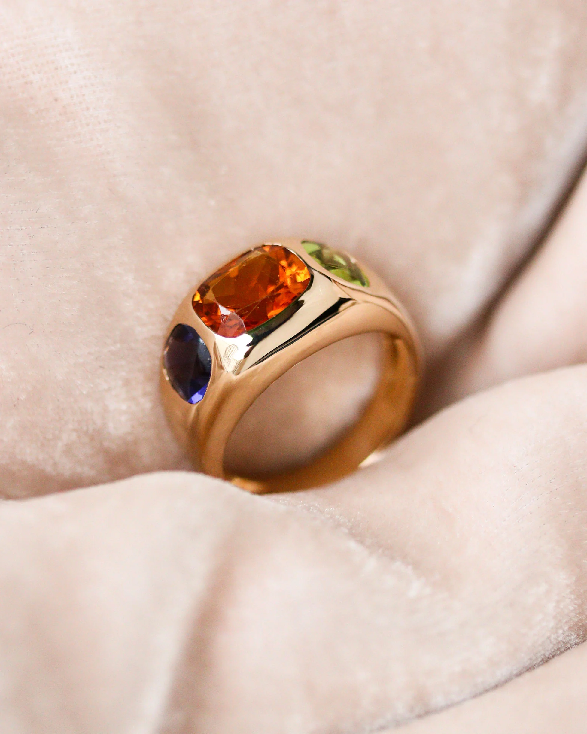 Bague Collection Baroque signée "Chanel" Or Jaune - Image 6