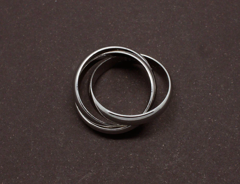 Bague Cartier Trinity Or Blanc - Image 3