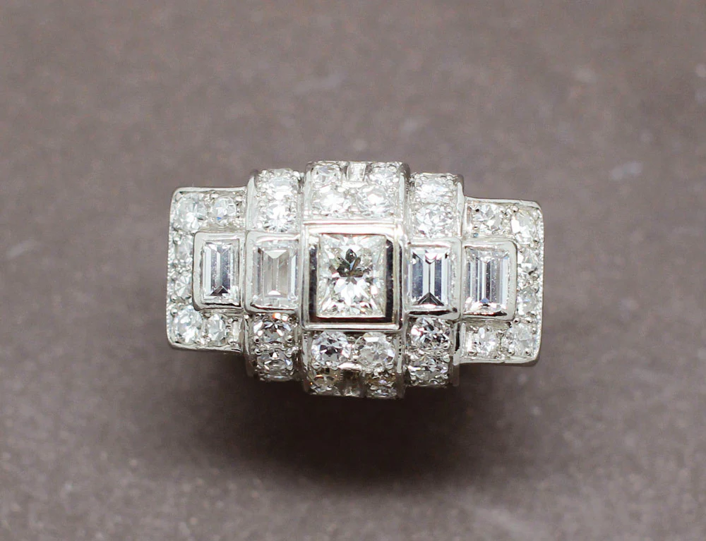 Bague Cocktail Art Déco Diamants - Image 3