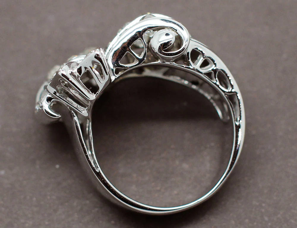 Bague Cocktail Art Déco Platine Diamants - Image 8