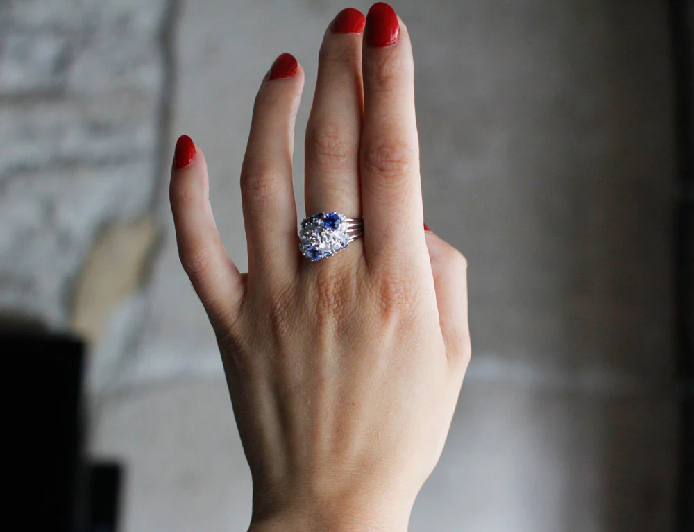 Bague Cocktail Diamants et Saphirs - Image 6