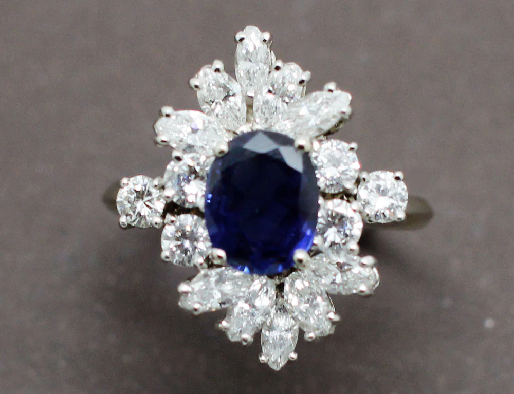 Bague Cocktail Saphir Diamants - Image 3