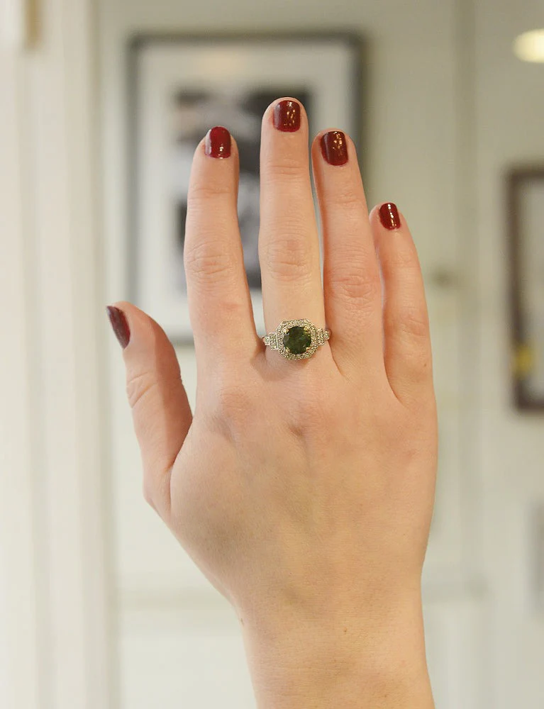 Bague Création Benoît Joaillier "Carré Pans Coupés" Tourmaline Verte 2,22 carats - Image 5