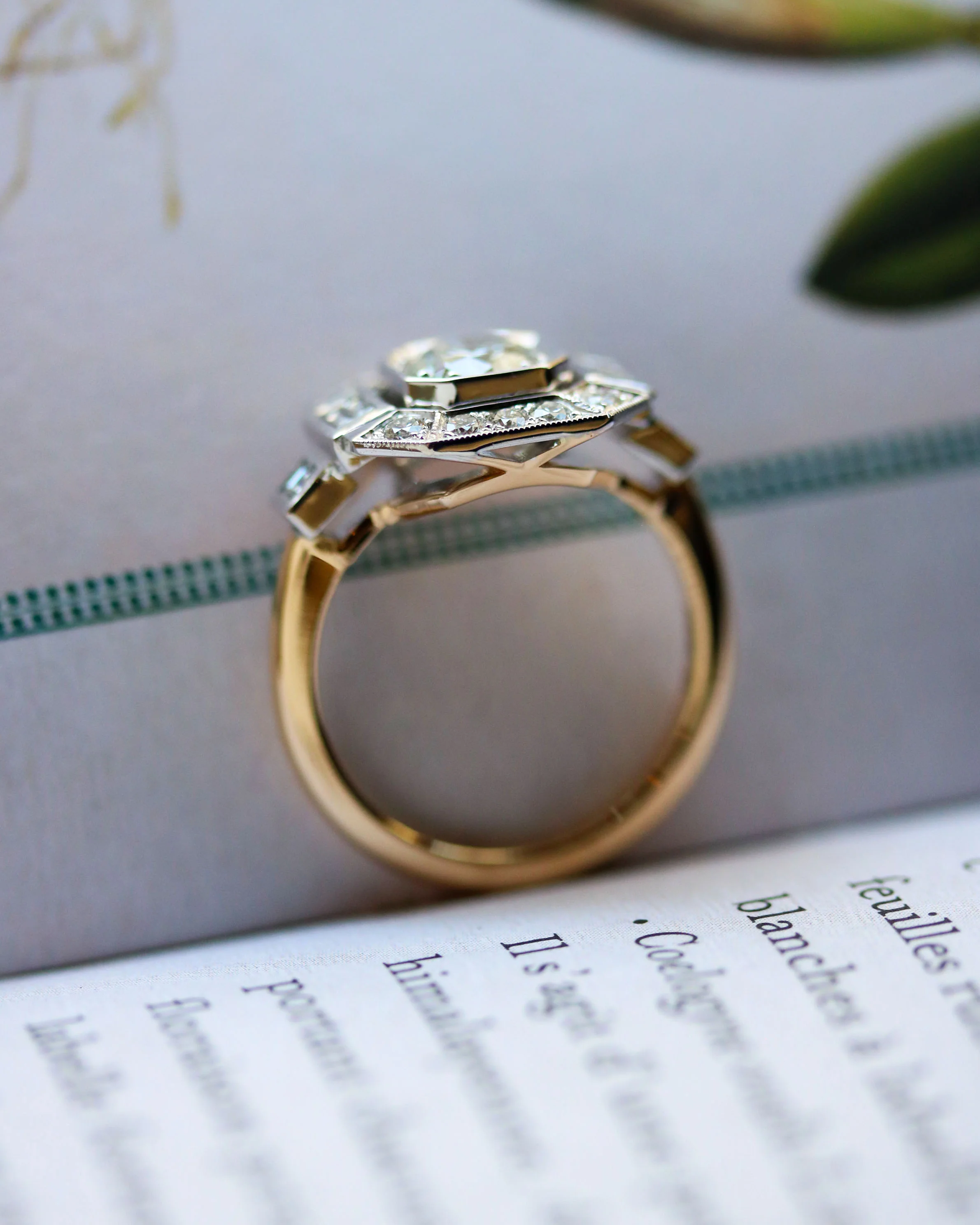 Bague Création Benoit Joaillier "Carrée Pans Coupés Baguettes et Princesses" Diamant 0.75 ct  I-VVS1 - Image 3