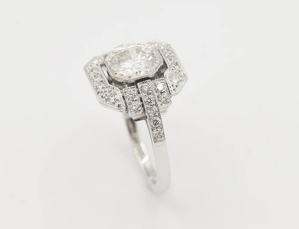Bague Création Benoit Joaillier "Carré Pans Coupés" Diamant 0,97 ct F-VS1 - Image 3